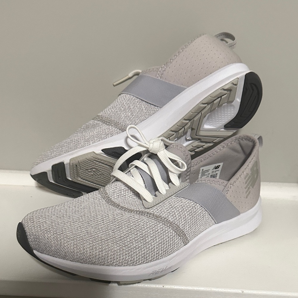New Balance Women's Light Gray Sneakers